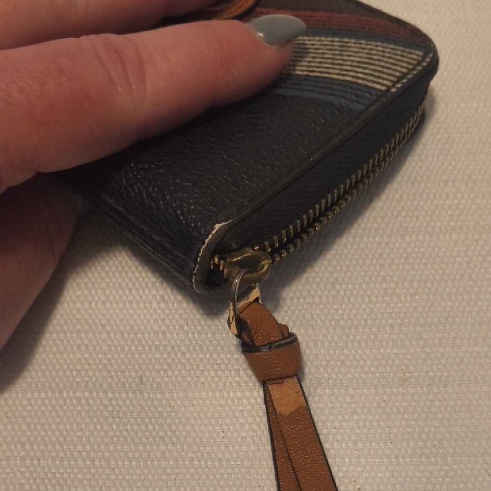 Tory Burch Multicolor Chevron Wallet - Picture 6 of 6
